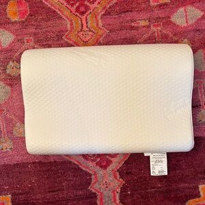 Tempurpedic pillow